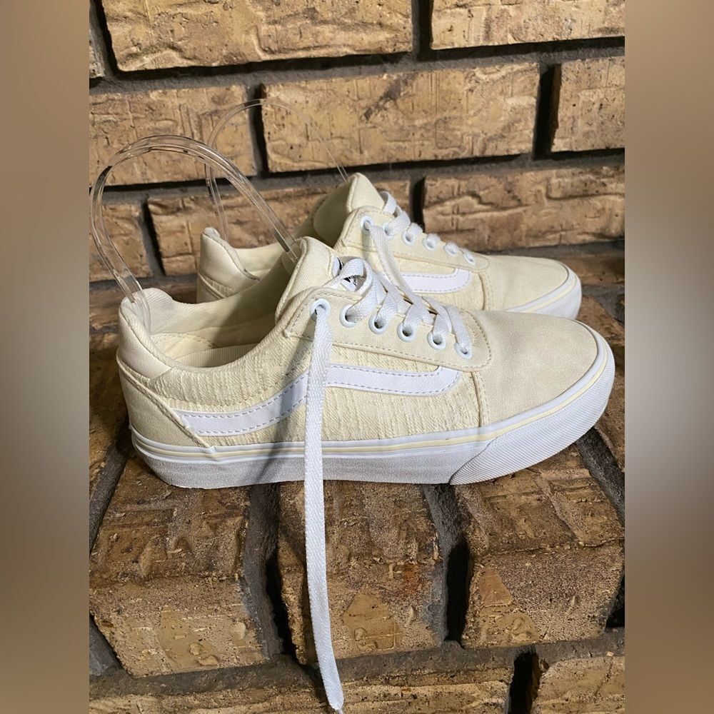 ‎Off
white vans - Picture 4 of 7
